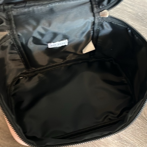 NWT Rae Dunn Cosmetic Bag - Picture 4 of 5